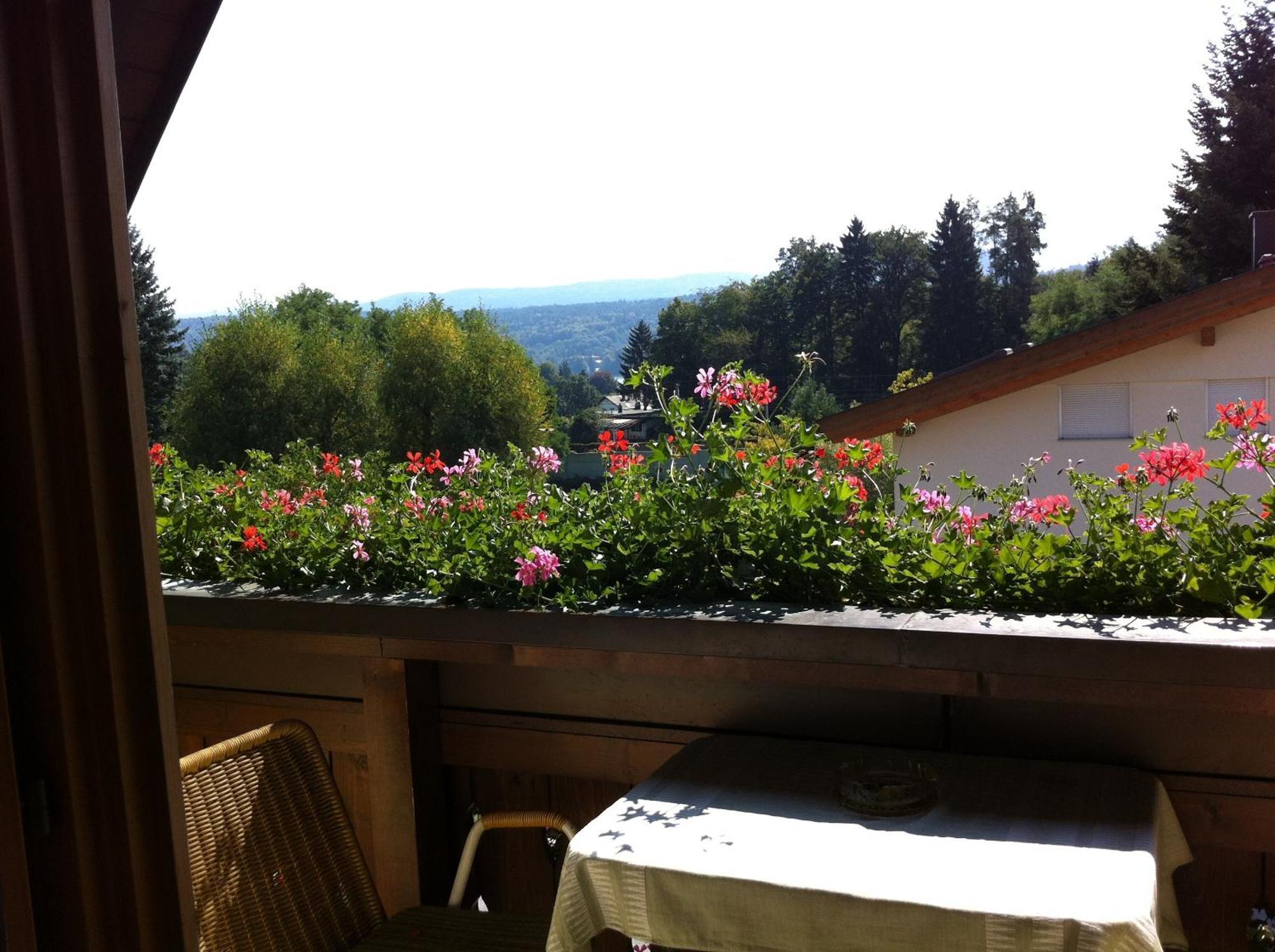 Gasthof Forststube Velden am Woerthersee Exterior photo